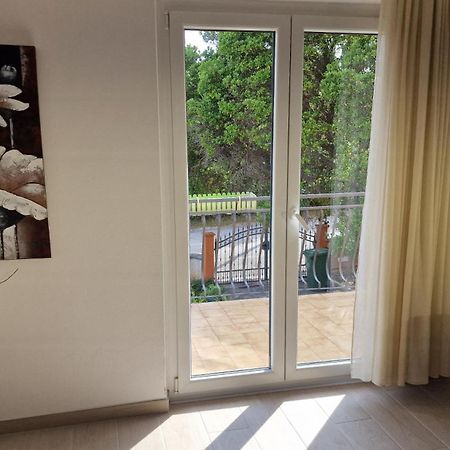 Apartmani Volga Petrcane Exterior photo