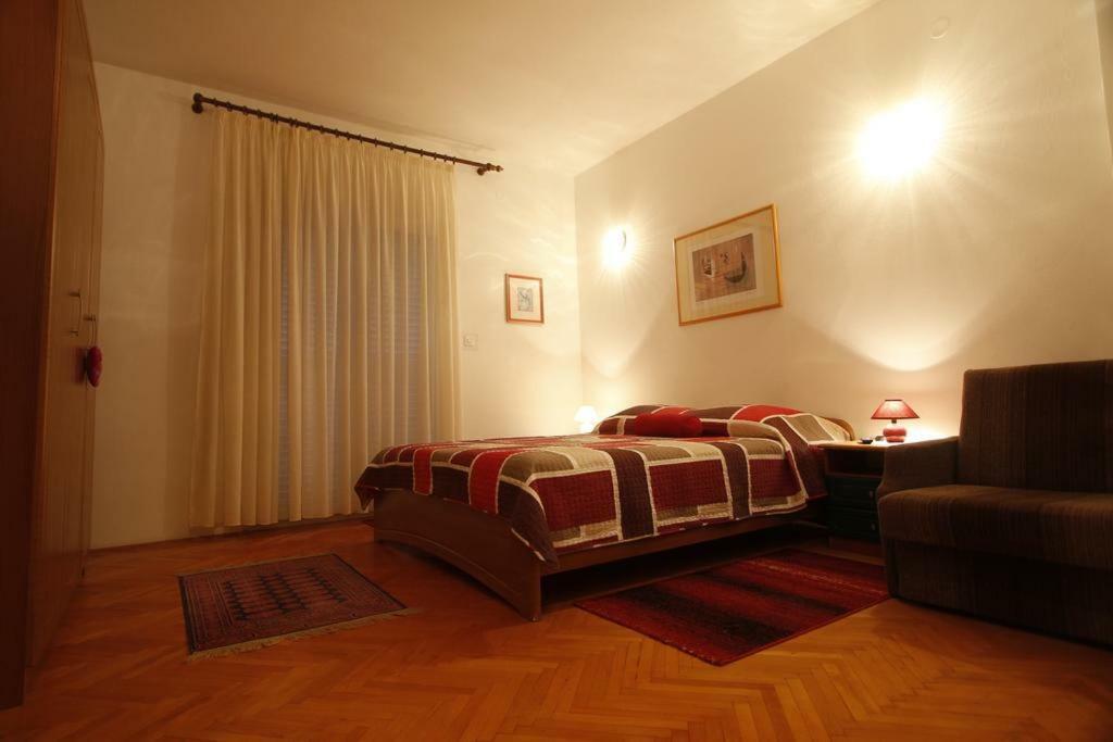 Apartmani Volga Petrcane Exterior photo